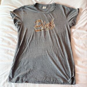 PINK Victoria’s Secret Grey Cheetah Print Logo T-Shirt Size Medium